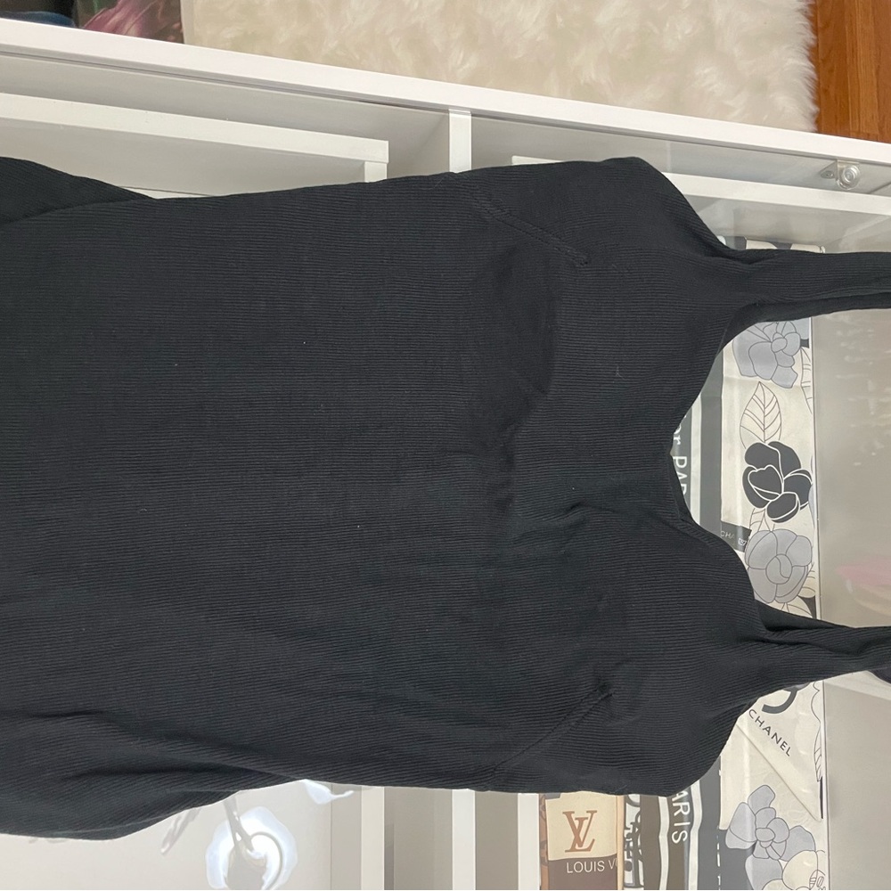 Lululemon Athletica Black Ribbed Tank Top